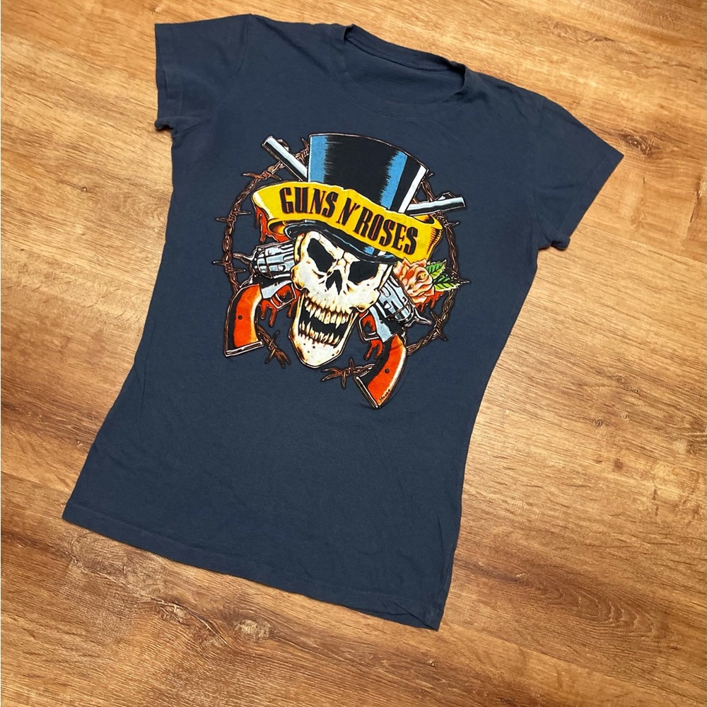 Band‎ tee